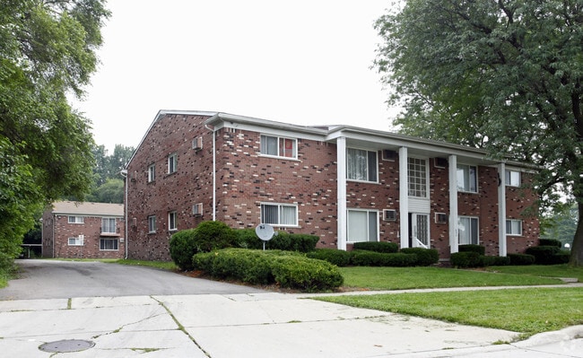 Building Photo - Montie Park Apartments