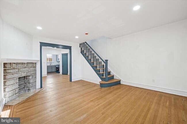 Foto del edificio - 703 N 66th St