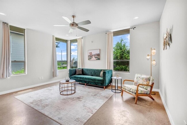 Foto del edificio - 5325 Sendero Hills Pkwy