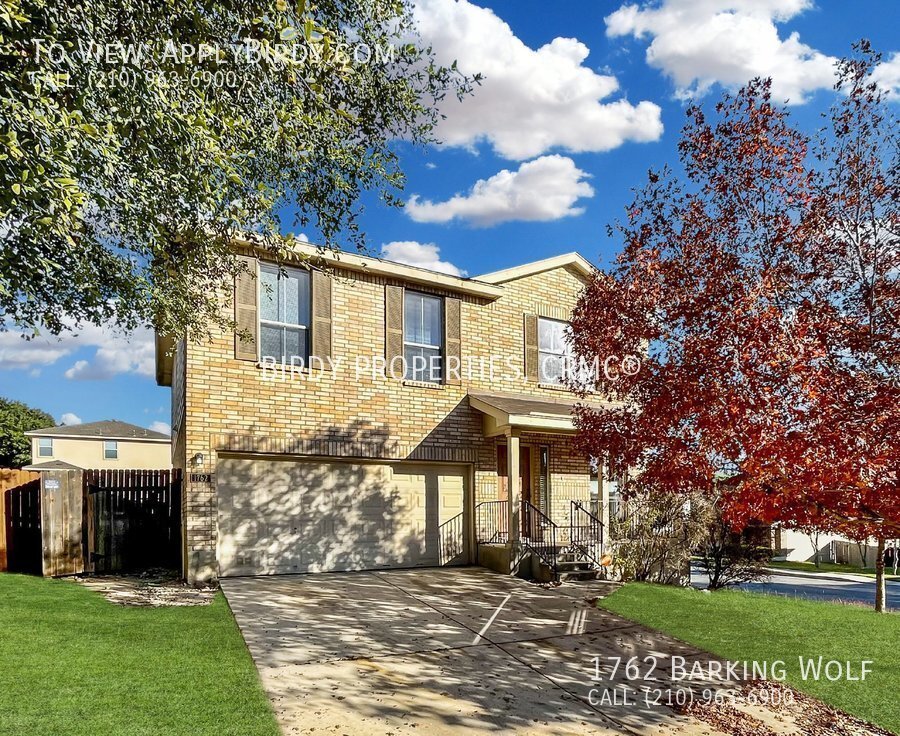 Primary Photo - **2 Story, 3 Bed, 2.5 Bath Home Located Ne...