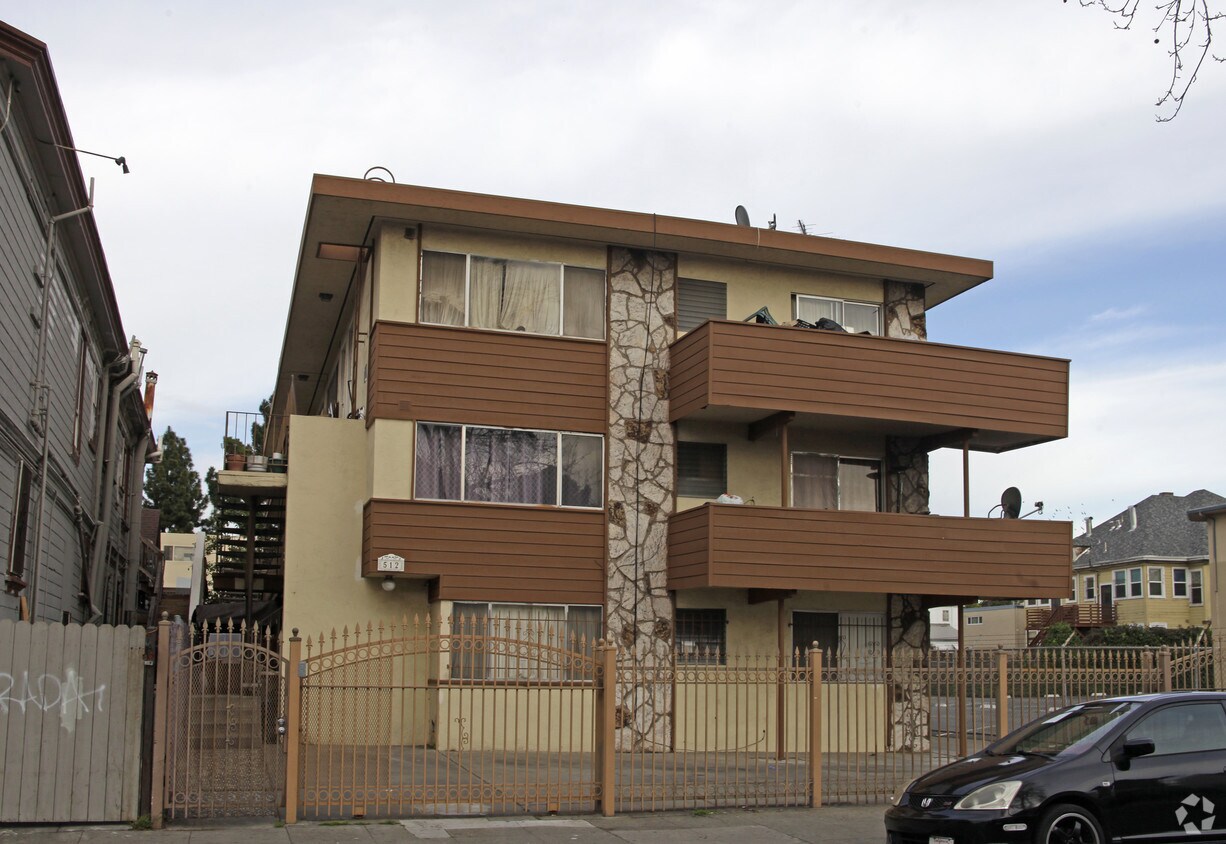 Foto del edificio - 512 Foothill Blvd