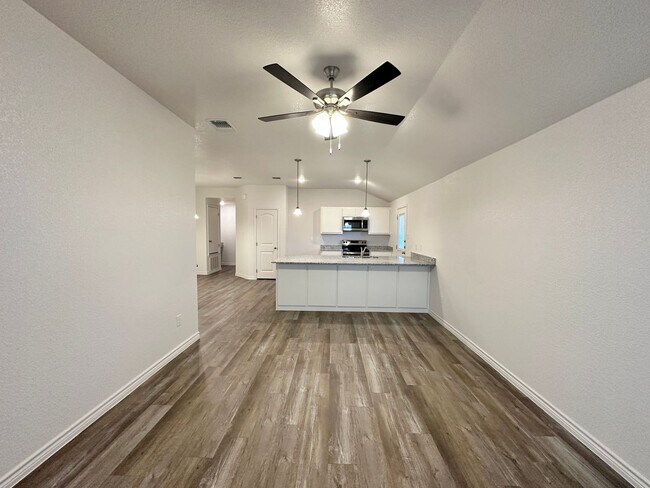 Building Photo - 107 A Dolphin Dr