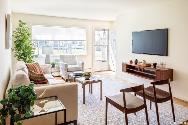 Foto del edificio - 17 Captains Dr