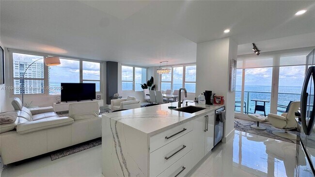 Photo - 3505 S Ocean Dr Apartment