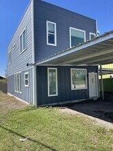 Building Photo - 160 S Pope Bend Rd