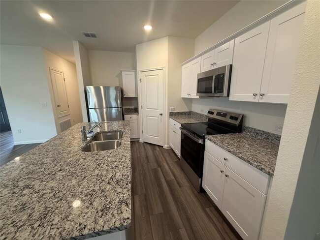 Foto del edificio - 417 Wedemeyer St