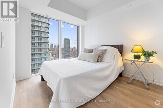 Building Photo - 82-3382 Dalhousie St