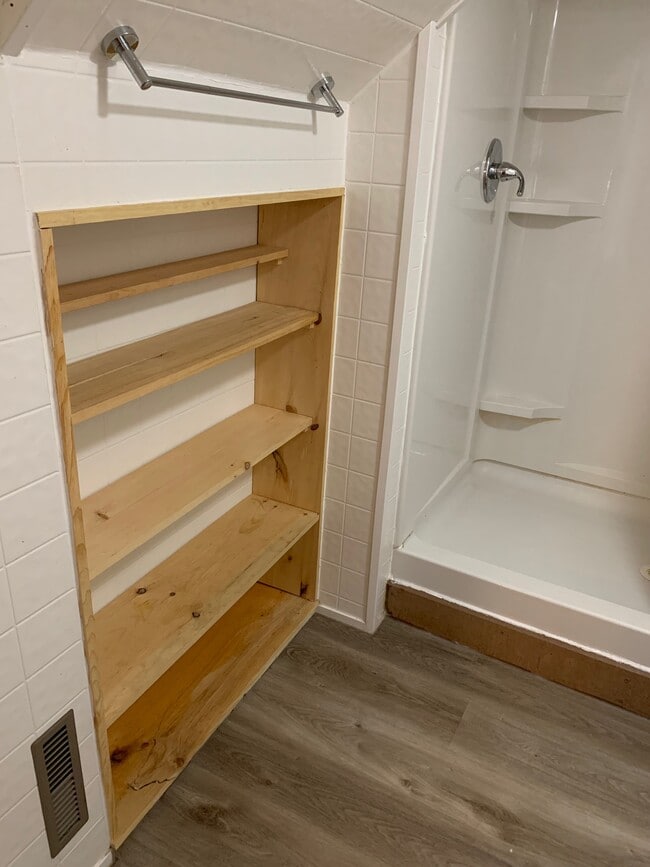 Bathroom built-in shelving unit - 742 Pony Farm Road