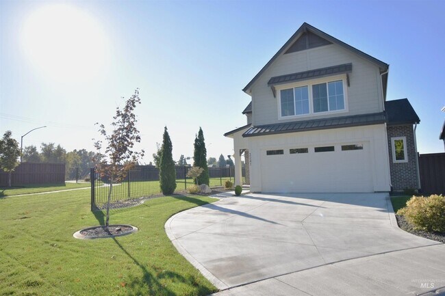 Building Photo - 3241 W Ladle Rapids St