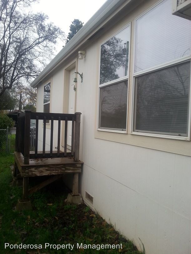 Building Photo - 3 br, 2 bath House - 2689 Fort Wayne Street