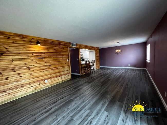 Building Photo - Beautiful 2 Bedroom Unit in Finisterra!