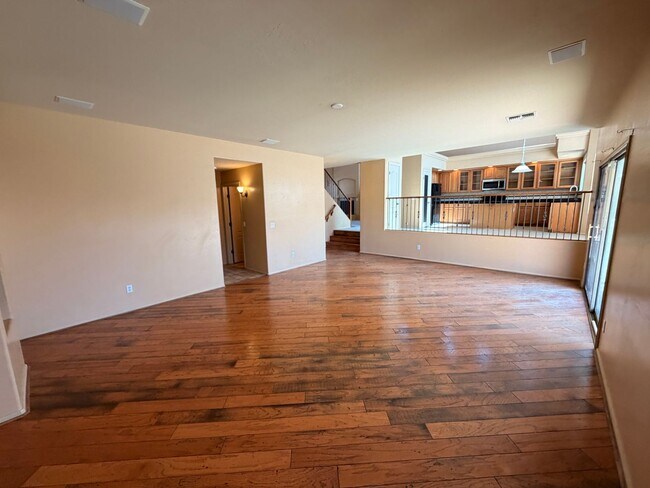 Foto del edificio - Large 4Bdm 3Ba Avondale Home with a Loft + Pool  and 3 Car Garage