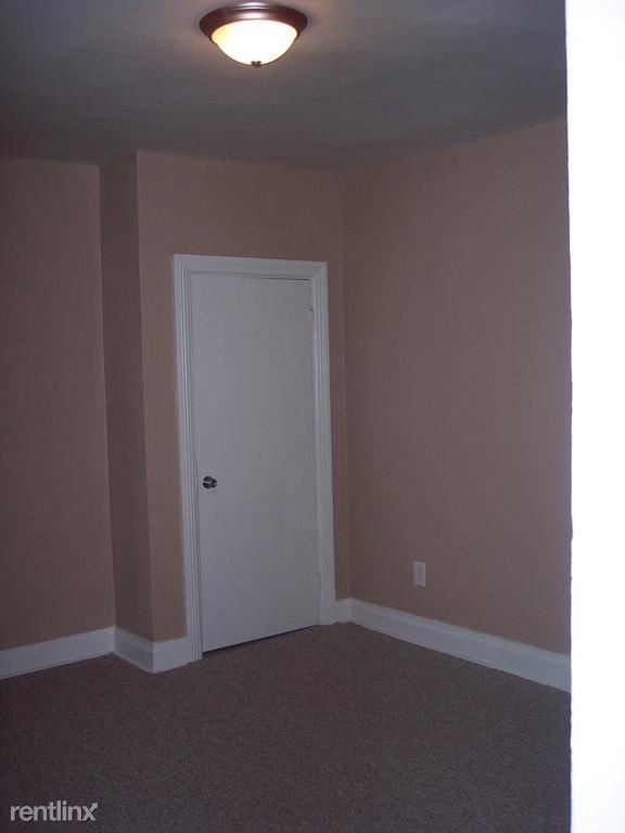 Building Photo - 531 Southern Ave