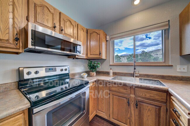 Foto del edificio - 4880 Granby Cir