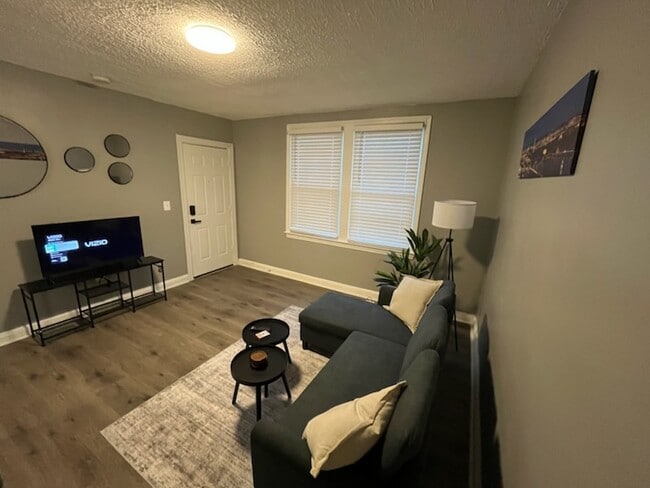 Photo - 1222 18th Pl NE (Washington, DC) Apartment