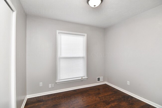Foto del edificio - 118 Daryl Ct
