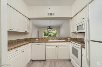 Building Photo - 3245 Cypress Glen Way