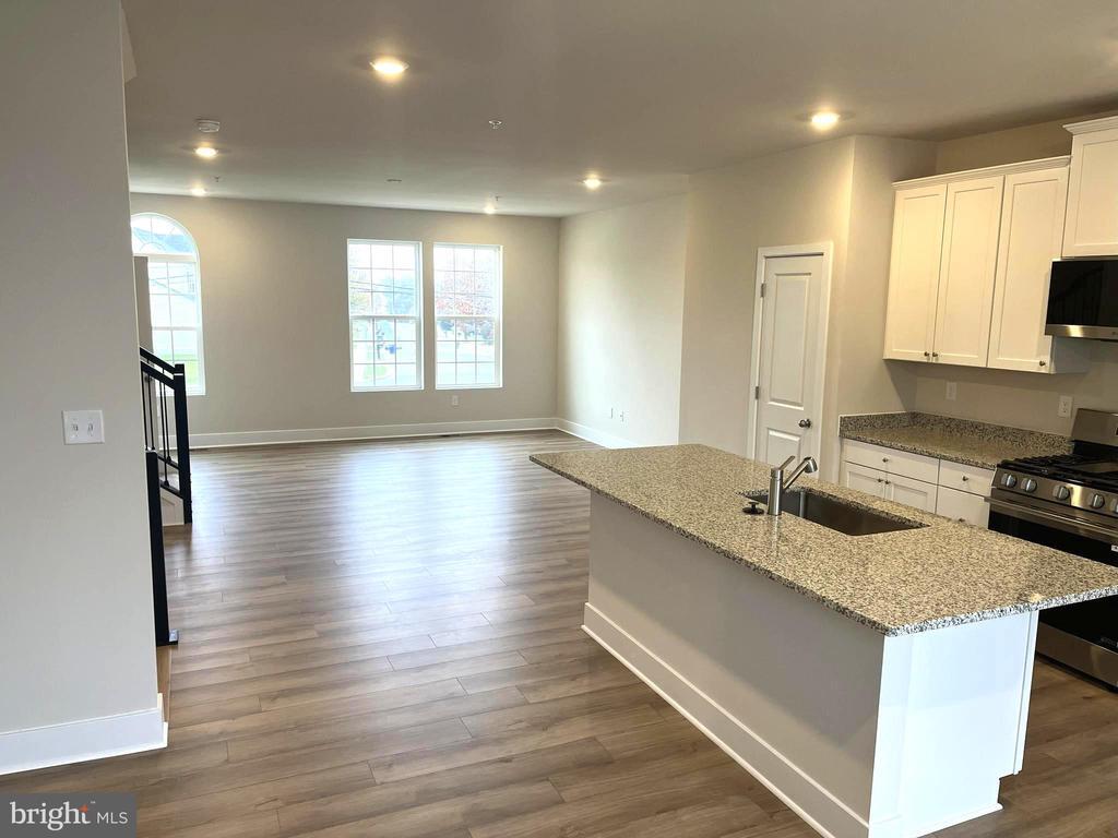 Foto principal - 7618 Johnnycake Rd