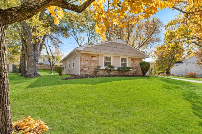 Building Photo - 2515 Kenhill Dr