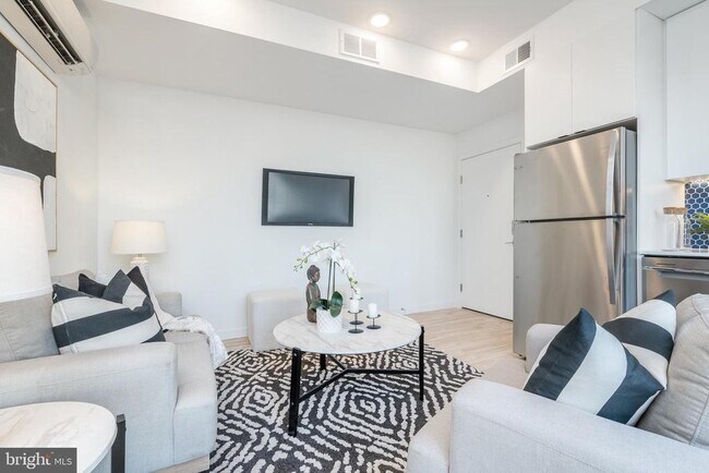 Foto del edificio - 1131-39 N Front St