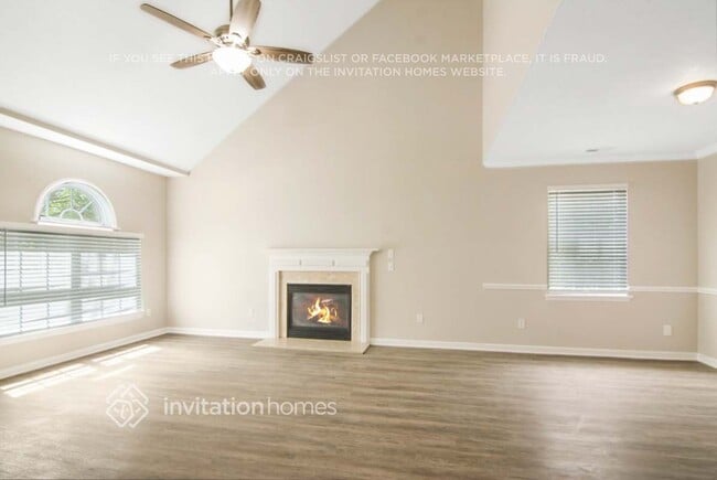 Building Photo - 2831 Bombay Dr