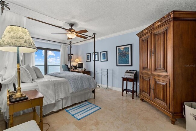 Foto del edificio - 1000 Longboat Club Rd