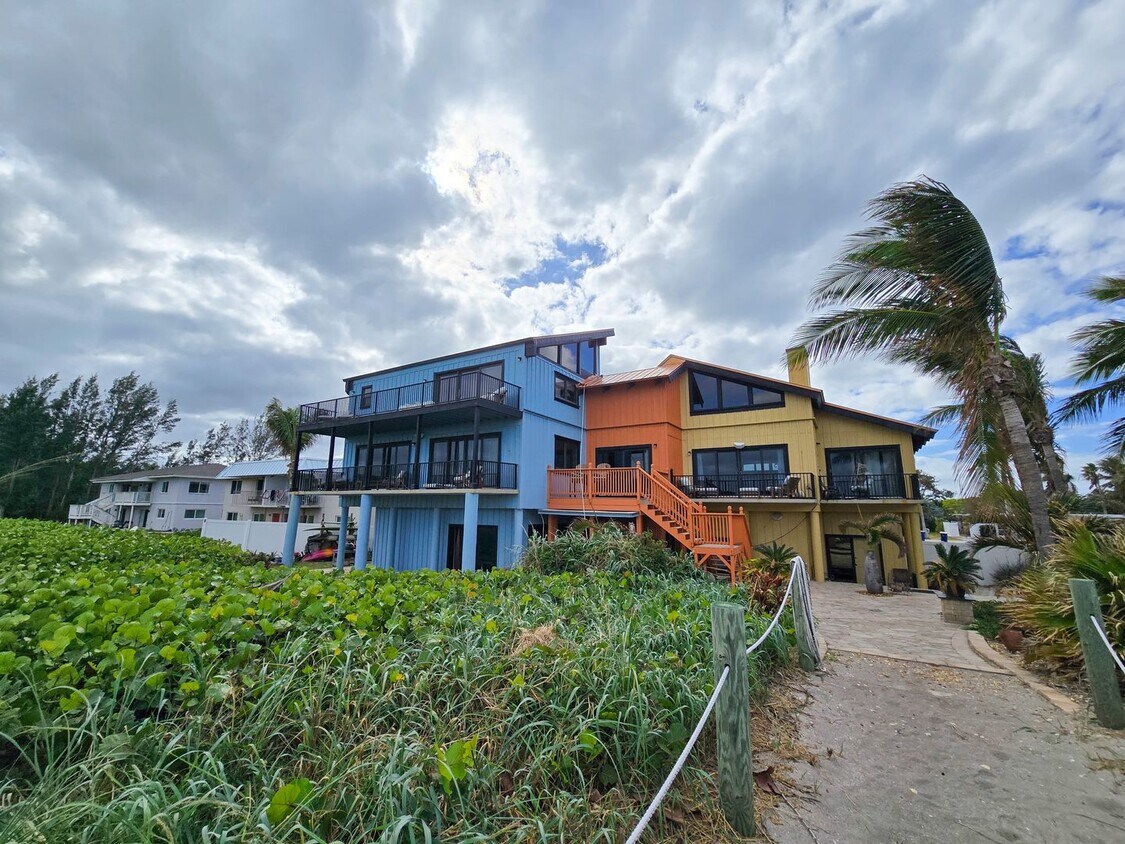 OCEANFRONT FURNISHED ANNUAL ONE BEDROOM ON... - OCEANFRONT FURNISHED ANNUAL ONE BEDROOM ON...