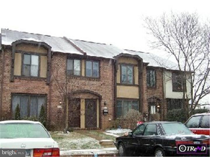 Primary Photo - 3154 Sheffield Pl