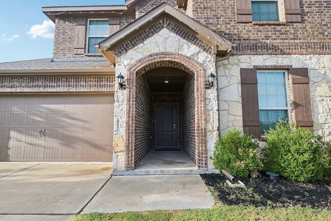 Foto del edificio - 1025 Indigo Ln