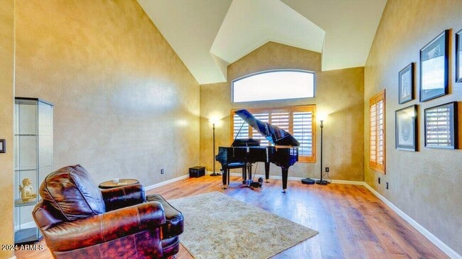 Building Photo - 4563 E Desert Sands Dr