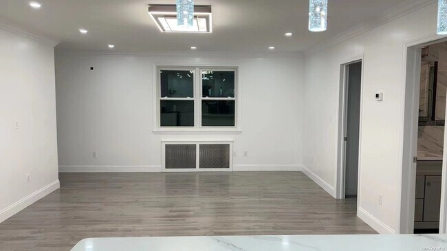 Foto del edificio - 39 Campbell Ave