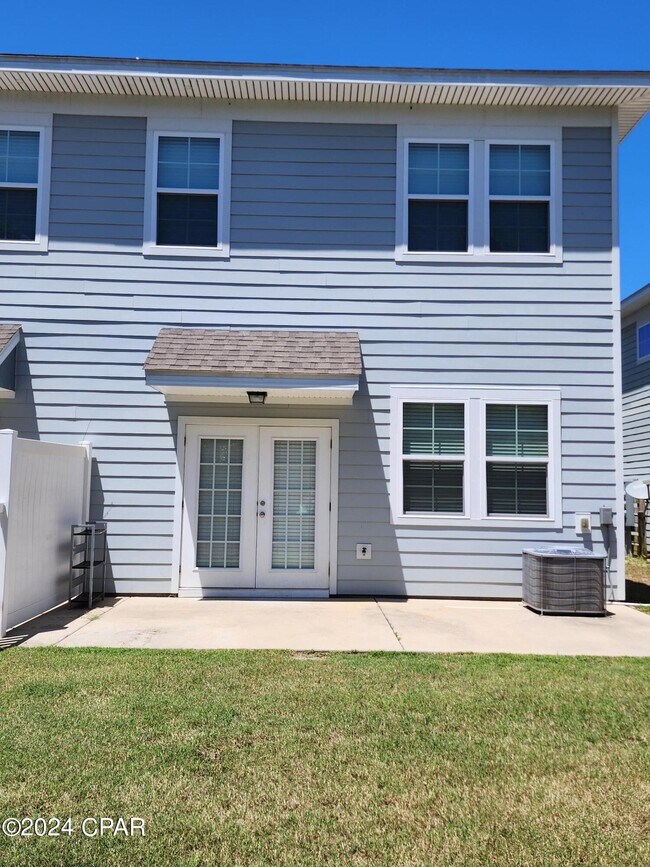 Building Photo - 109 Fossil Falls Ln