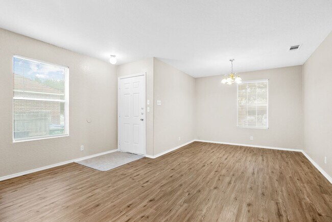 Building Photo - 4811 Georges Farm