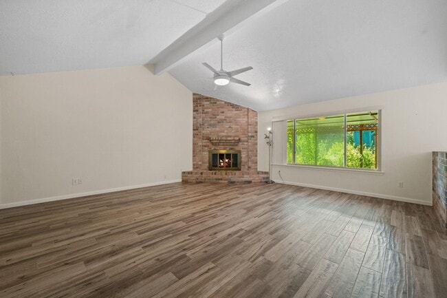 Building Photo - 19907 Lions Gate Dr