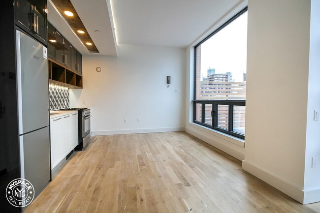 Building Photo - 4121 28th St
