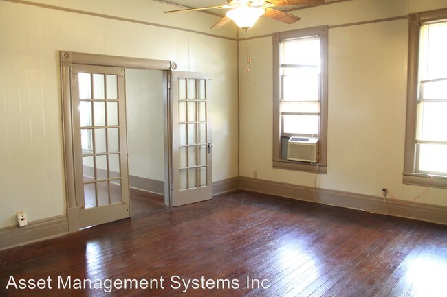 Foto del edificio - 1 br, 1 bath Apartment - 1710A Bolivar