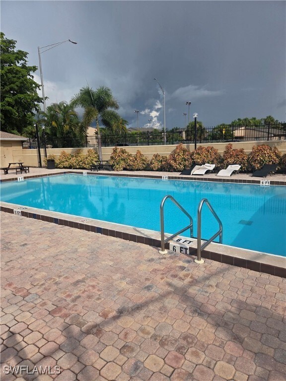 Foto del edificio - 5307 Summerlin Rd