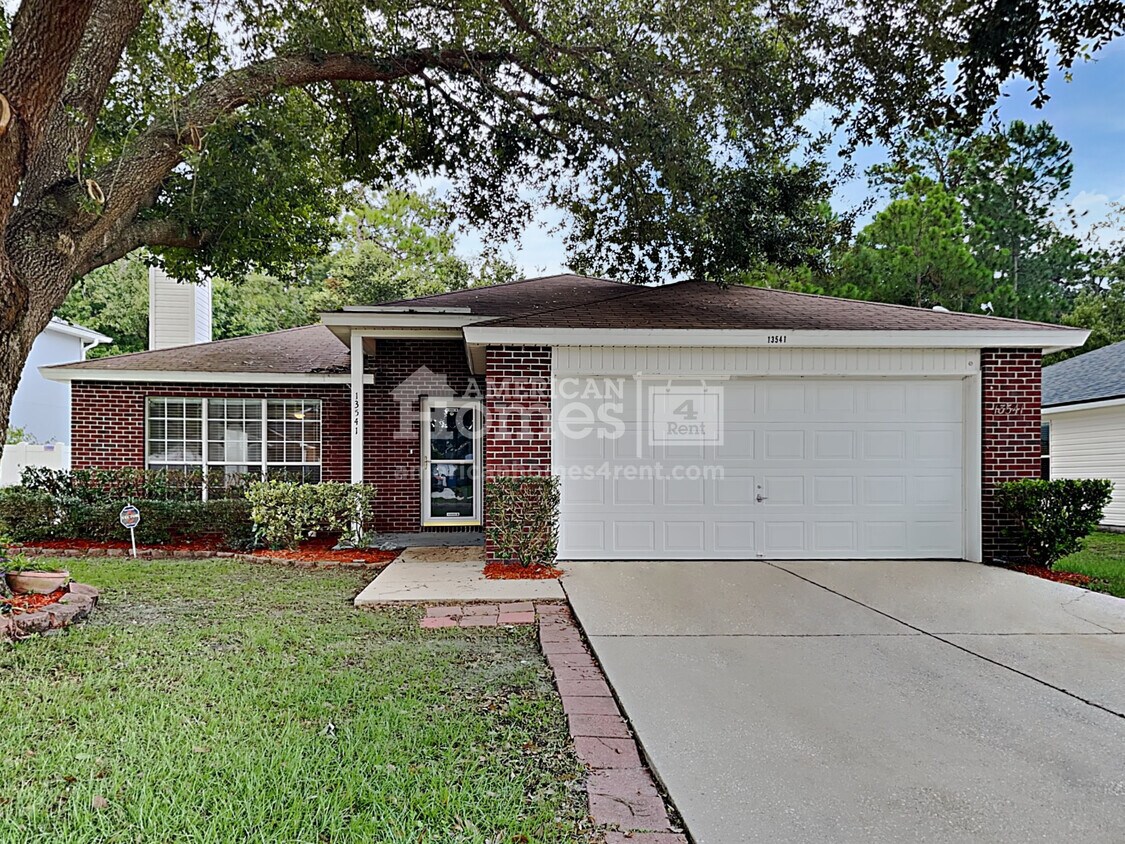 Primary Photo - 13541 Ashford Wood Court E