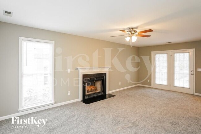 Foto del edificio - 2508 Glen Meadow Dr