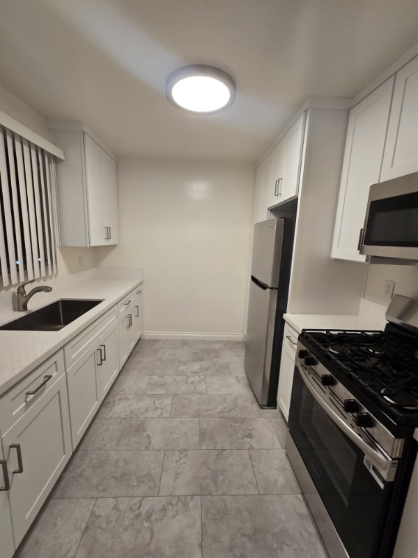 Foto del edificio - 4475 Murietta Ave