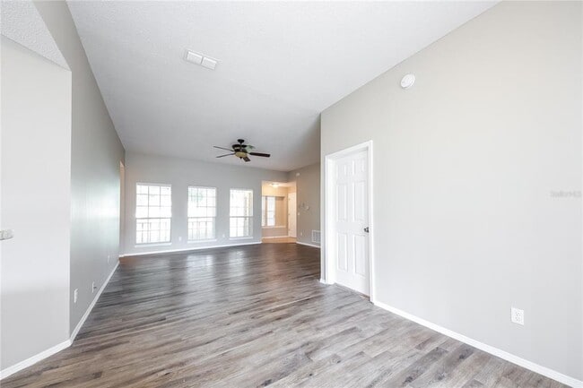 Building Photo - 1728 Dorset Dr