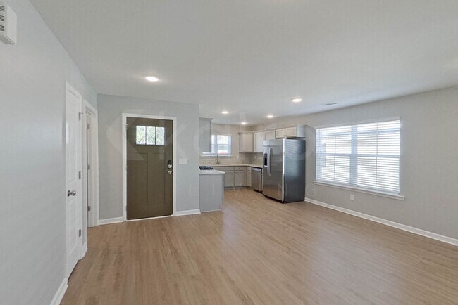 Foto del edificio - 133 Denise Dr