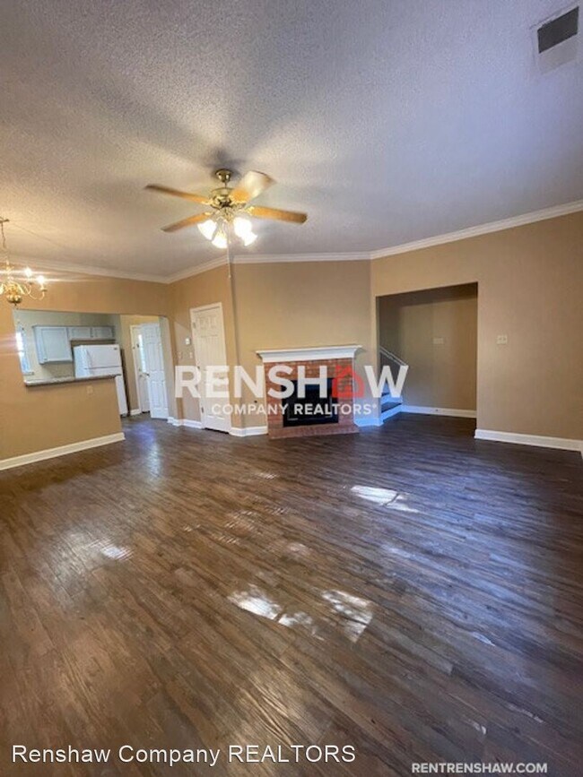 Foto del edificio - 2 br, 2.5 bath House - 8532 Farmington Blvd