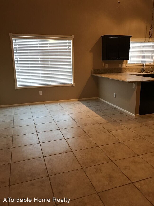 Foto del edificio - 4 br, 2 bath House - 9840 E PASEO SAN ARDO