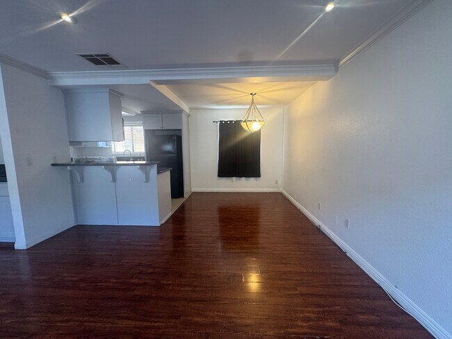 Foto del edificio - 1039 Mount Olive Dr