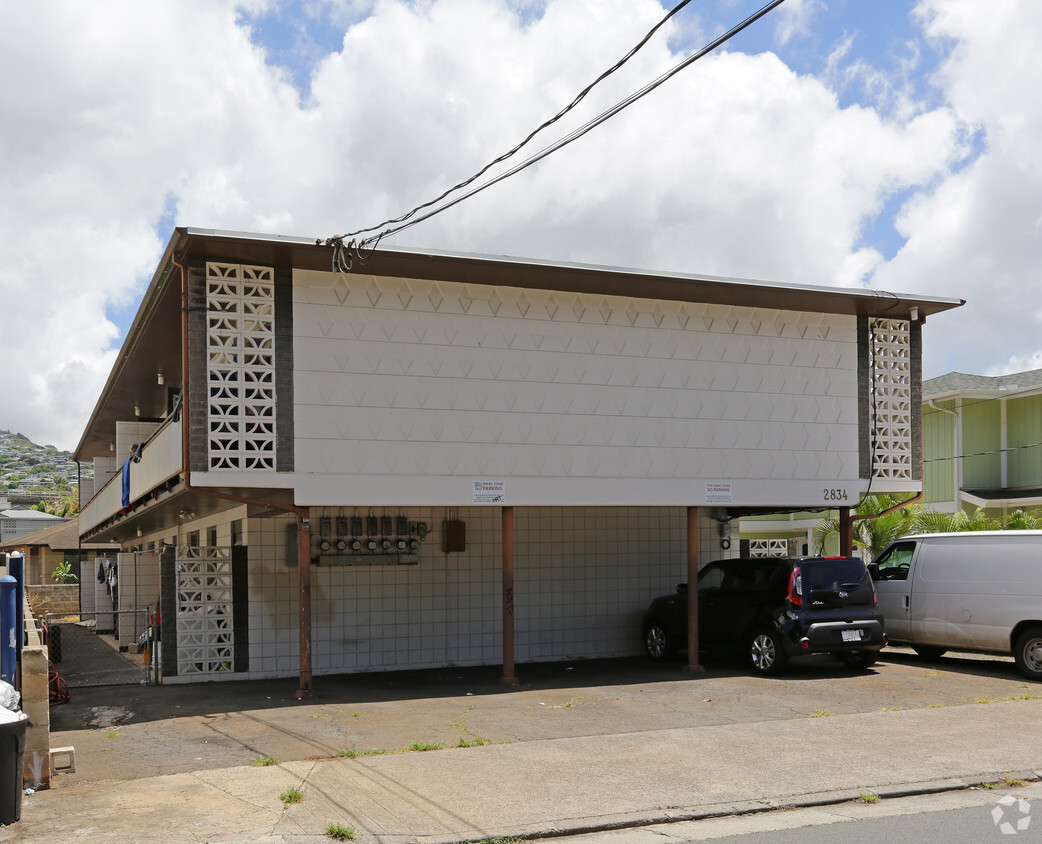 Building Photo - 2834 Kaimuki Ave