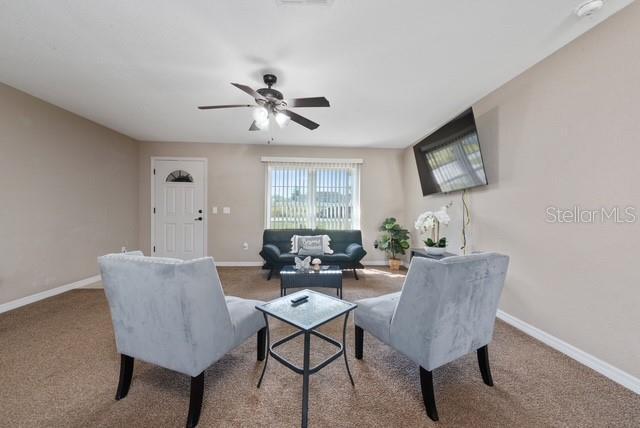 Foto del edificio - 227 Oak Ln Loop