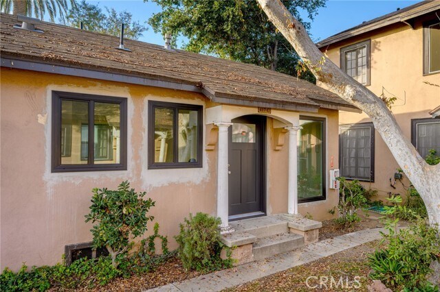 Foto del edificio - 417 Riverdale Dr