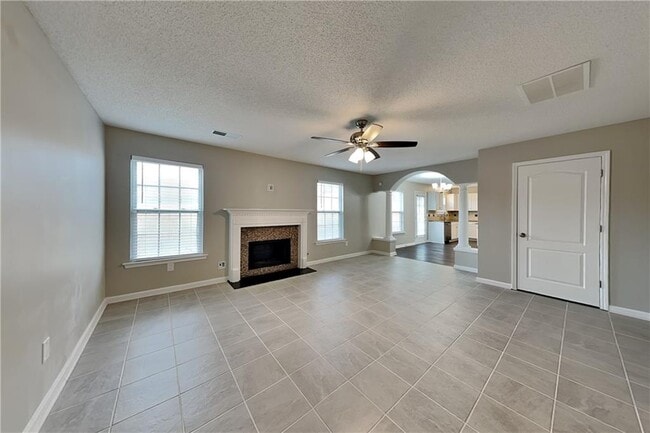 Building Photo - 4134 McBride Dr