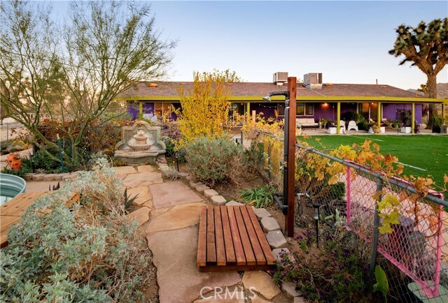 Building Photo - 8064 Acoma Trail